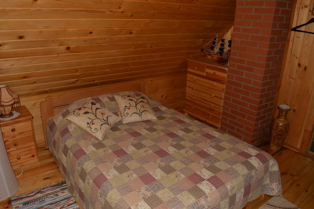 Holiday Home Berzlejas Upesgriva 外观 照片