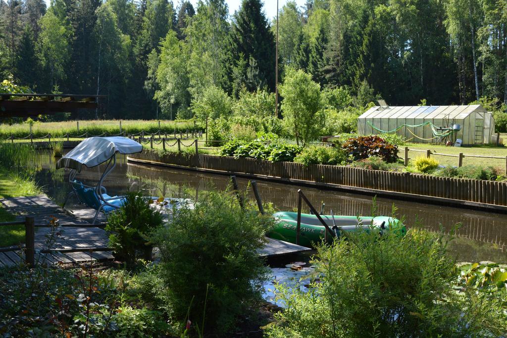 Holiday Home Berzlejas Upesgriva 外观 照片